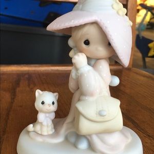 Precious Moments to a very special mom porcelain figurine